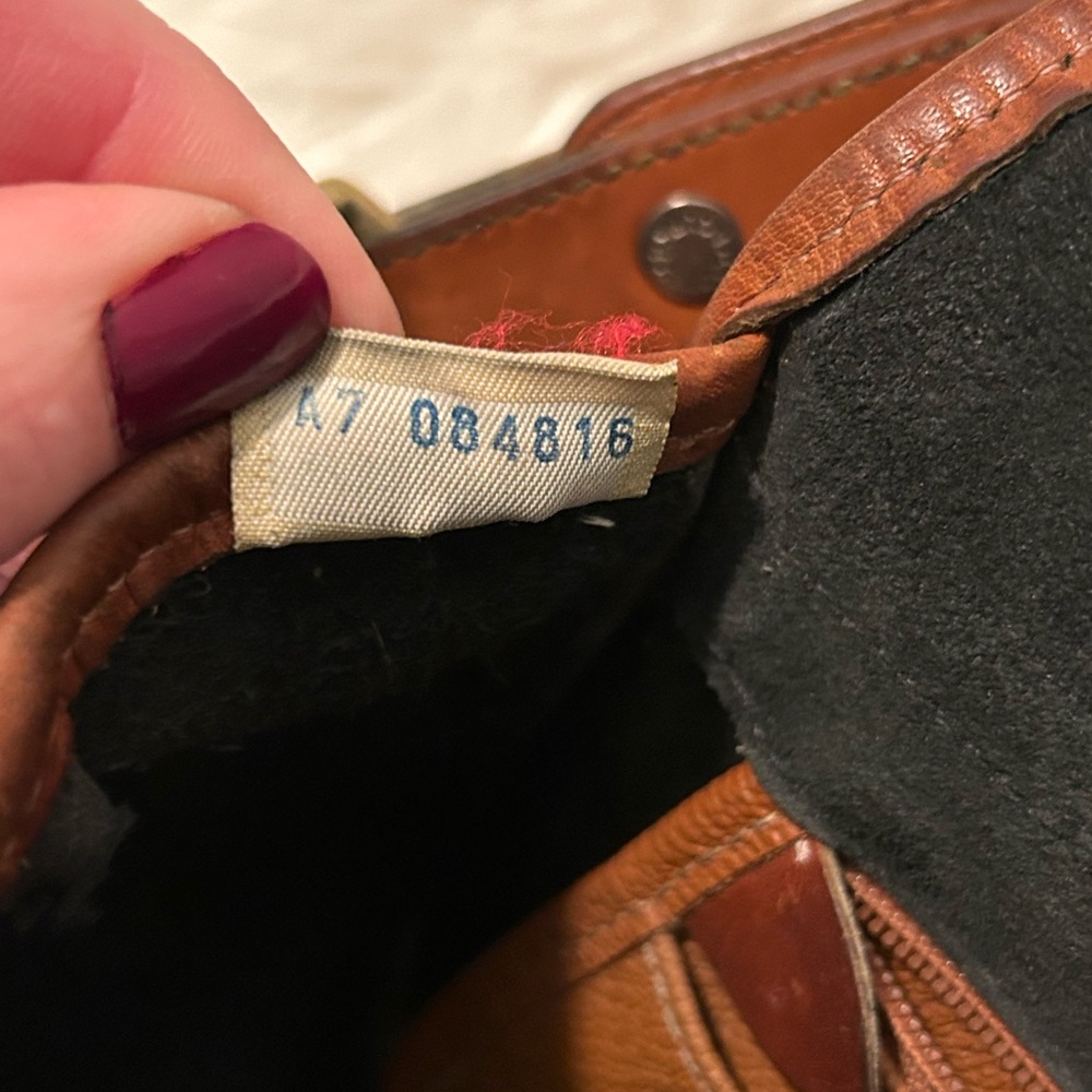 🔥SOLD🔥DOONEY AND BOURKE Vintage All Weather Leather Crossbody Purse - Picture 16 of 16